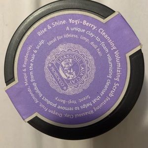 Tweaked by nature - rise and shine volumizing cleansing conditioner.